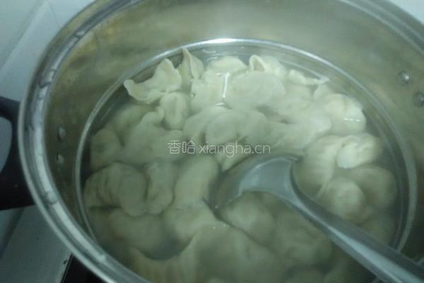 芹菜大肉馅饺子的做法图解11