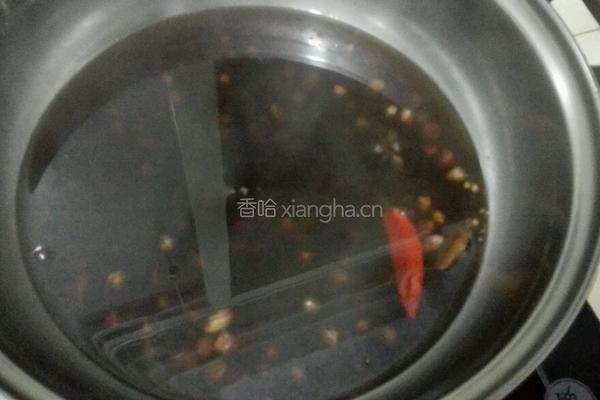 芹菜腐竹拌花生米的做法图解2
