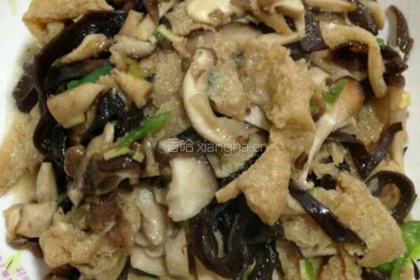 木耳香菇炒豆腐的做法图解7