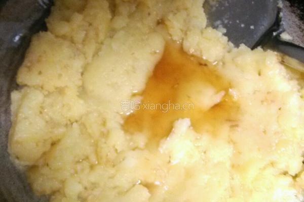 蒜香土豆饼的做法图解6