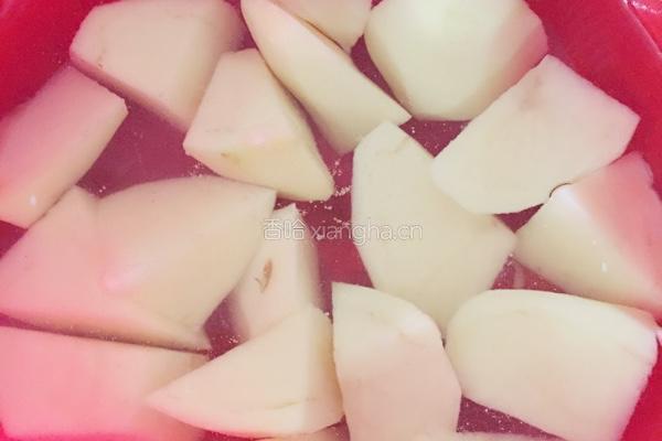 茄子炖土豆的做法图解2