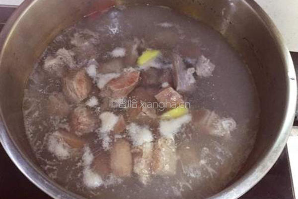 番茄炖牛肉的做法图解3