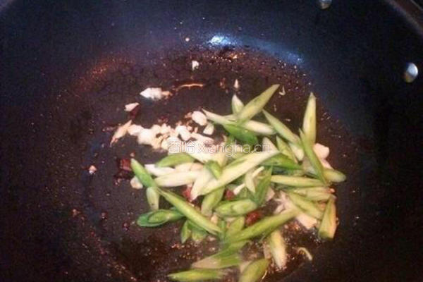 炒酸菜的做法图解4