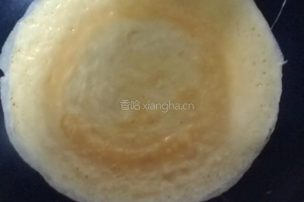 肉末香菇鸡蛋卷的做法图解3