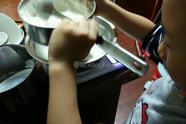 彩虹涂鸦蛋糕的做法图解2