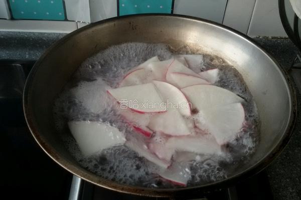 羊肉片氽萝卜的做法图解3