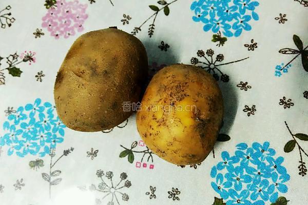 孜然土豆片的做法图解1