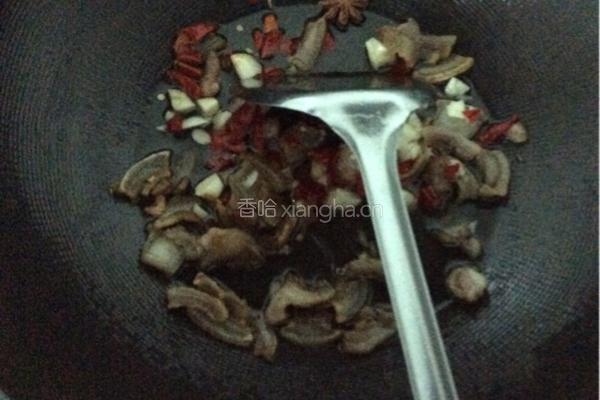 柚子皮炒肉的做法图解4