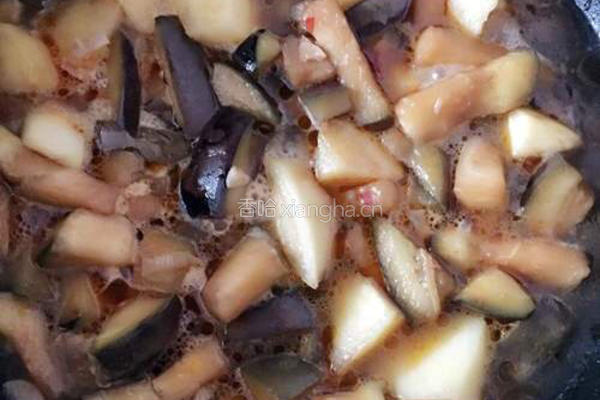 茄子炖土豆的做法图解9