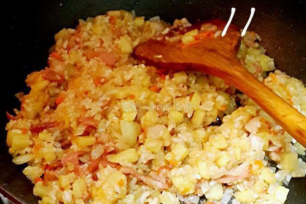 土豆培根炒饭的做法图解12