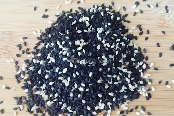 芝麻南瓜饼的做法图解4