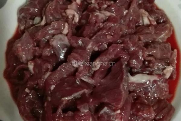 大葱炒牛肉的做法图解2