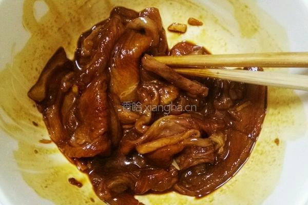 青笋鸡蛋炒肉片的做法图解3