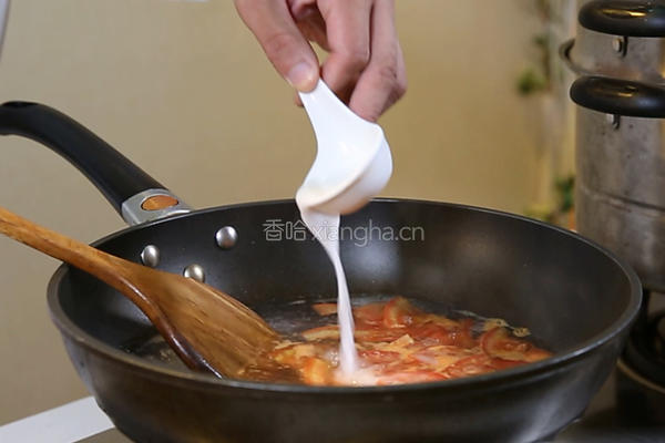 西红柿鸡蛋汤的做法图解5