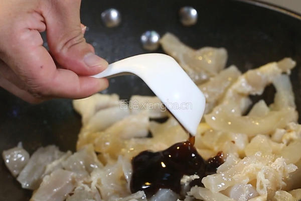 葱烧牛蹄筋的做法图解5