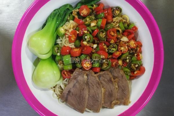 鲜椒牛肉面