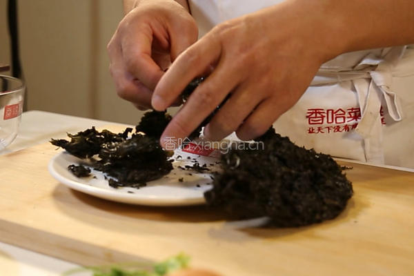 紫菜蛋花汤的做法图解1