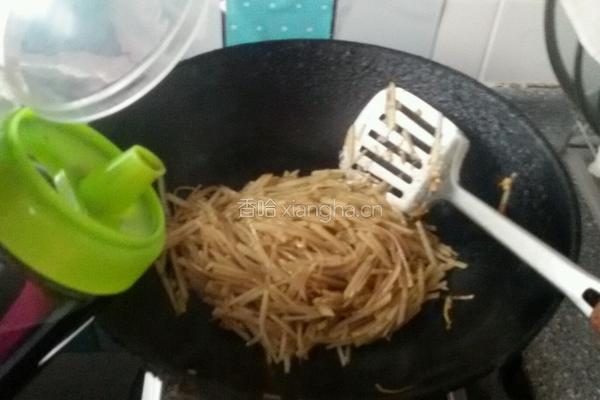 老陈醋爆炒土豆丝的做法图解6
