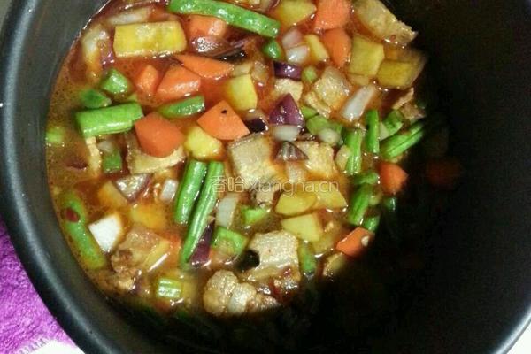 五花肉焖饭的做法图解4