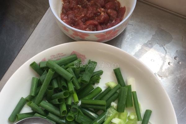 家常土豆丝的做法图解1