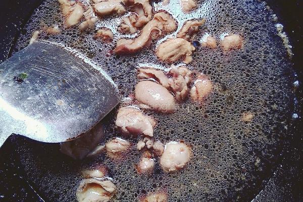 毛豆炒鸡块的做法图解4