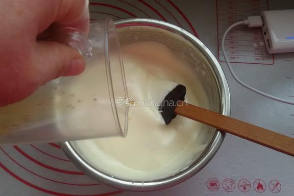 蔓越莓蒸蛋糕的做法图解4