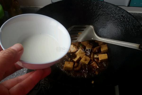 香菇烧豆腐的做法图解11