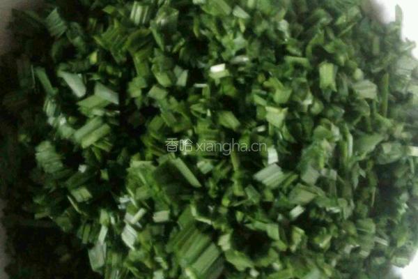 韭菜鸡蛋饼的做法图解3