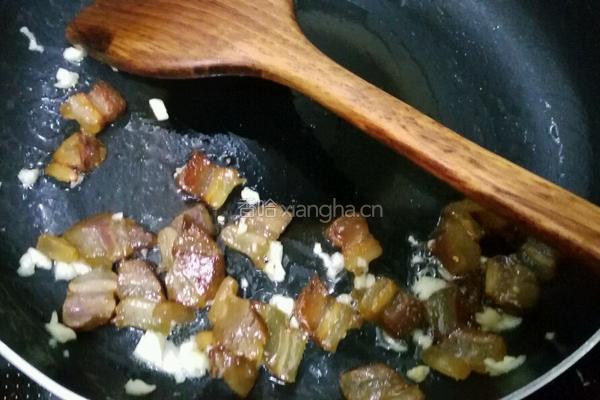 四季豆炒腊肉的做法图解6