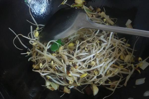 双色豆芽的做法图解5