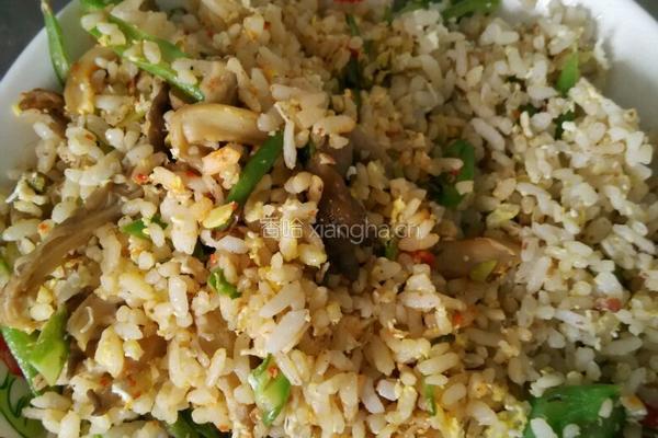 豆角鸡蛋炒饭