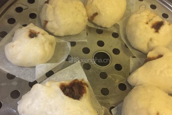 娇俏酱肉包的做法图解11