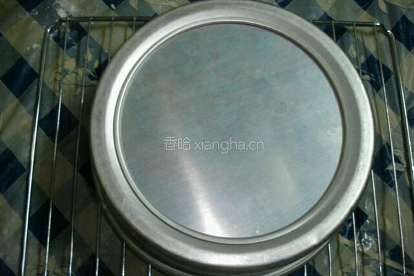 八寸戚风蛋糕的做法图解8