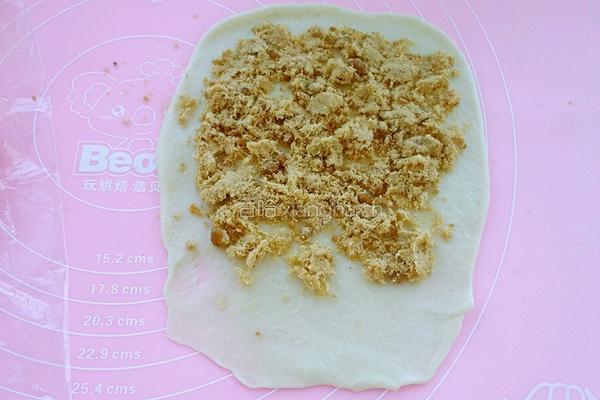 香葱培根芝士肉松面包的做法图解9