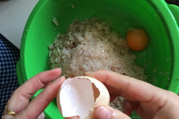 油炸鸡蛋藕粑粑的做法图解4
