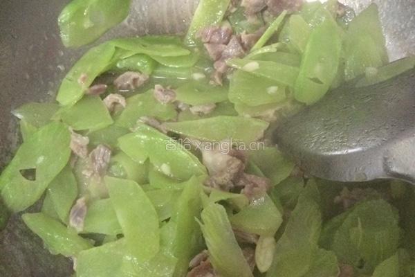 莴笋肉丝的做法图解3