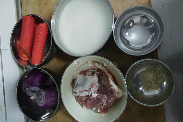 羊肉抓饭的做法图解1