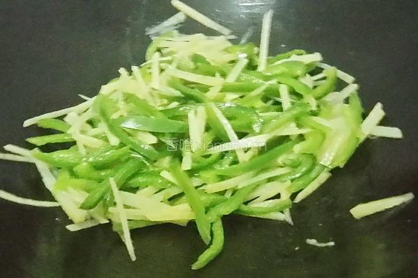 甜椒土豆丝的做法图解6