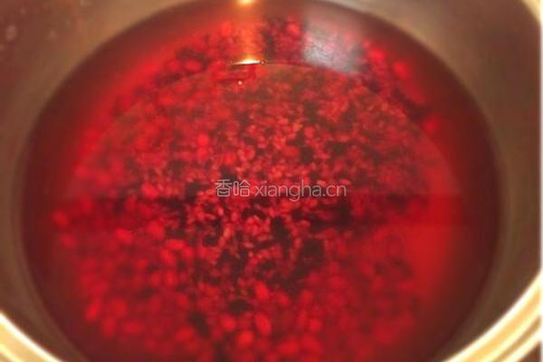 菱角红豆粥的做法图解2