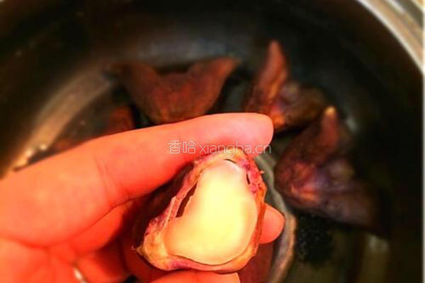 菱角红豆粥的做法图解3