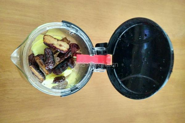焦枣姜蜜茶的做法图解4