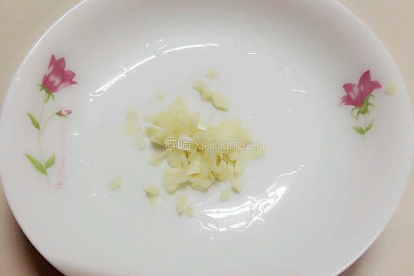 蒜蓉迟菜心的做法图解3