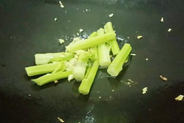 蒜蓉迟菜心的做法图解6