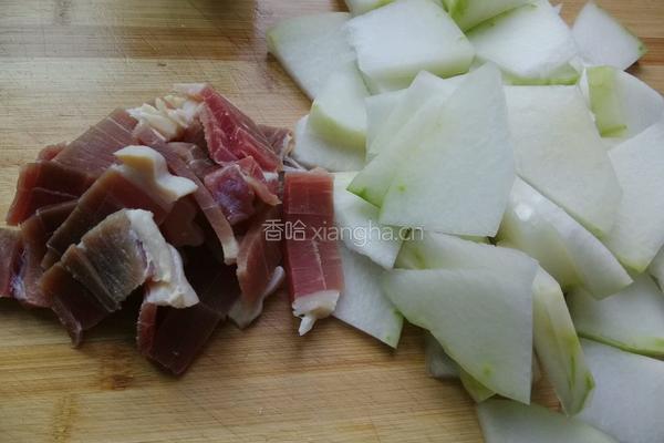咸肉冬瓜汤的做法图解2