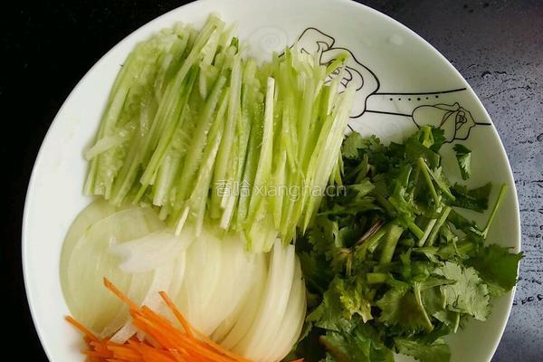 牛骨肉汤饸饹面的做法图解6