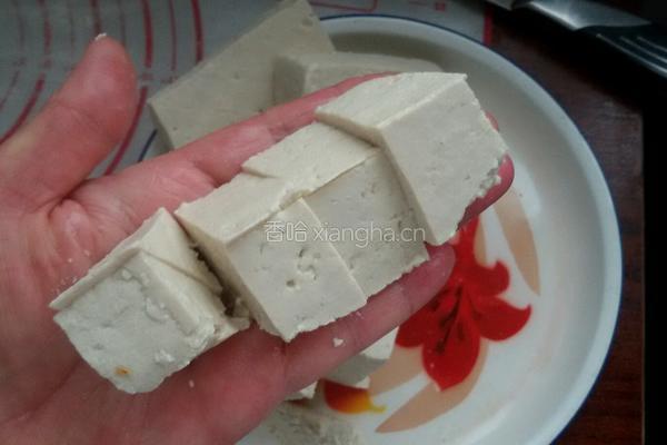 炸豆腐的做法图解4