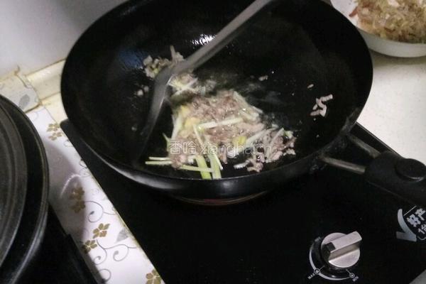 羊肉萝卜汤的做法图解3