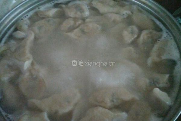 猪肉木耳萝卜饺子的做法图解11