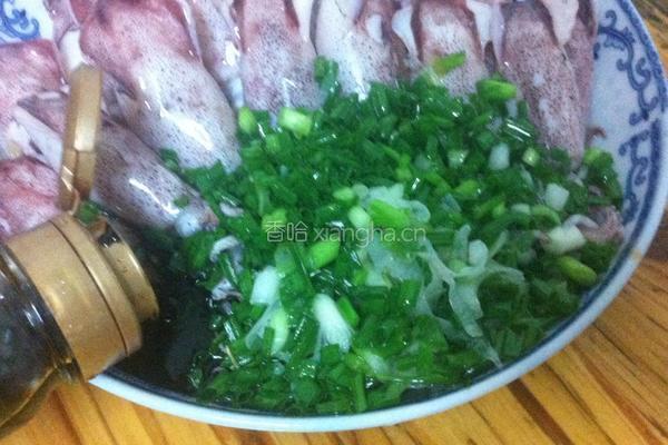 白灼鲜鱿鱼的做法图解11