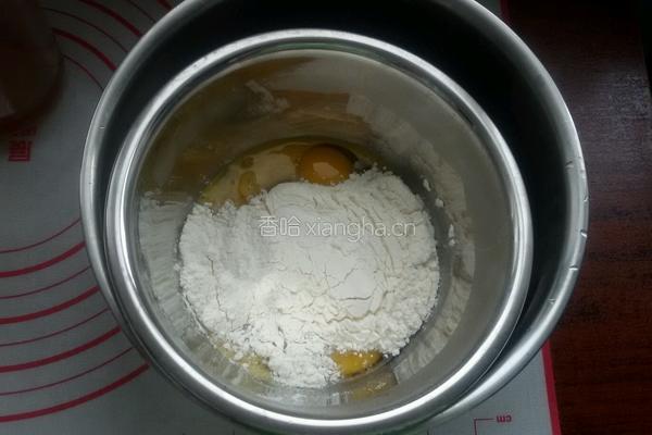 全蛋脆皮蛋糕的做法图解2